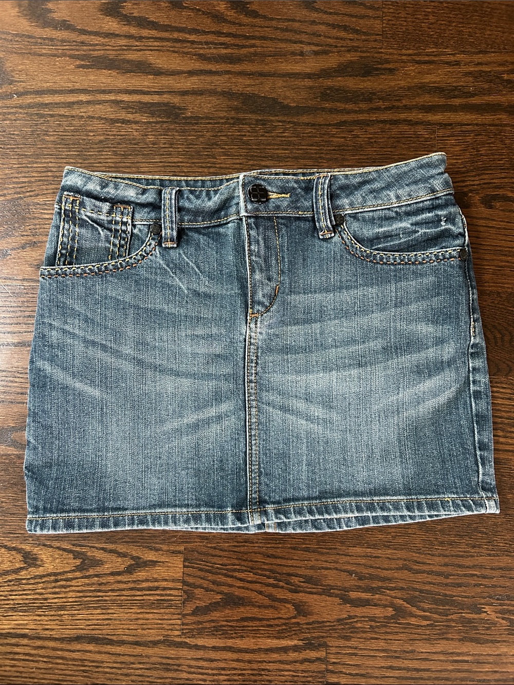 BCBGMAXAZRIA Demin Skirt